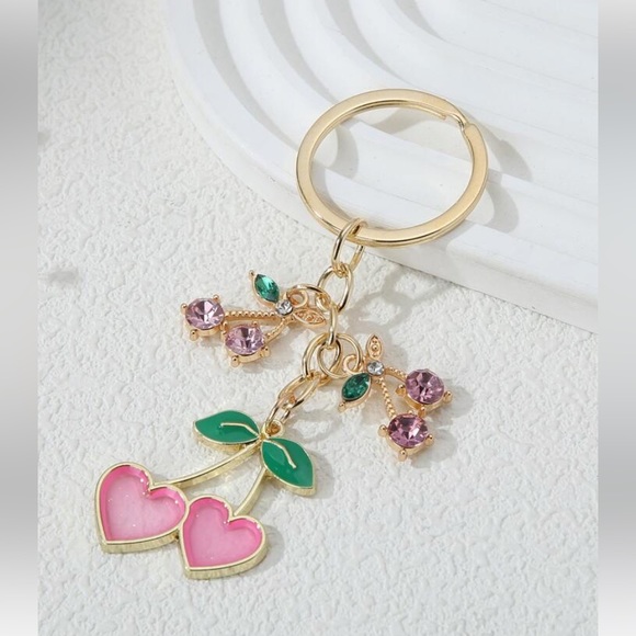 NIP PINK CHERRY HEARTS BAG CHARM - Picture 3 of 3